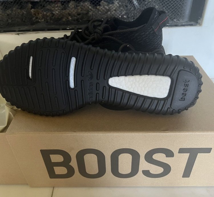 Adidas Yeezy Boost 350 Pirate Black