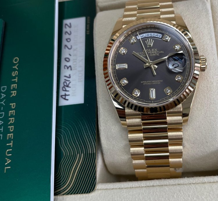 Rolex Day-date 36mm 128238-0022 Dark Grey Diamond Dial Yellow Gold Women Rhodium 128238 Mop