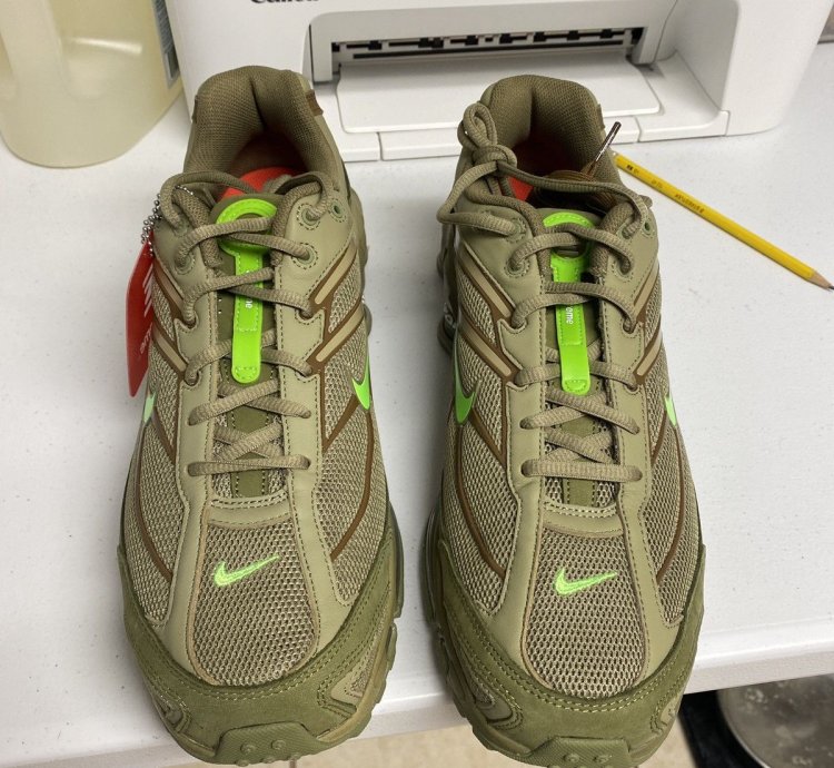 Supreme Nike Shox 2 Olive