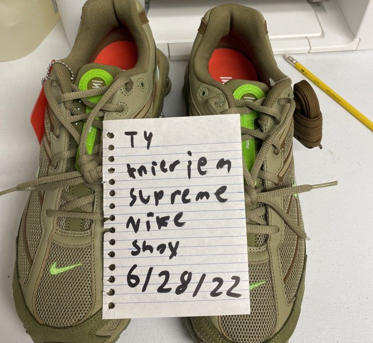 Supreme Nike Shox 2 Olive