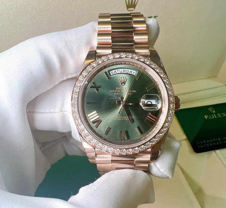 Rolex Day-date 40 2025 New Day-date 40 Everose Gold Olive Green Roman