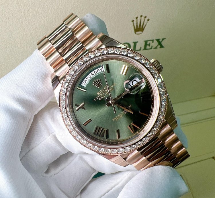 Rolex Day-date 40 2025 New Day-date 40 Everose Gold Olive Green Roman