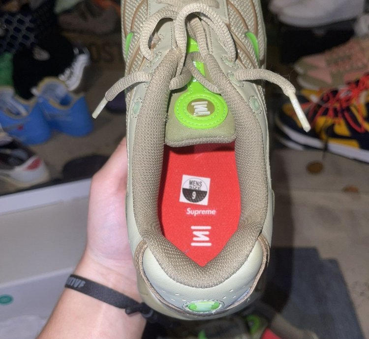Supreme Nike Shox Olive