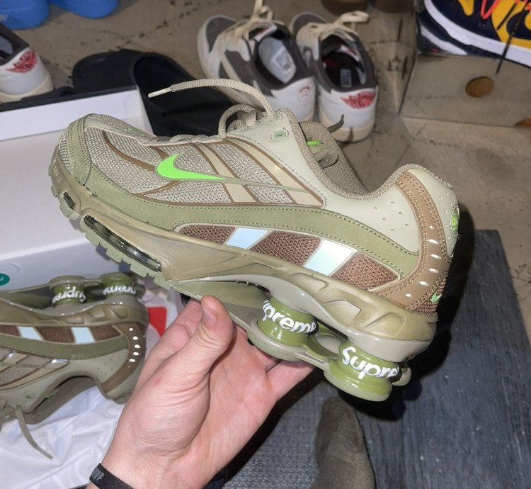 Supreme Nike Shox Olive