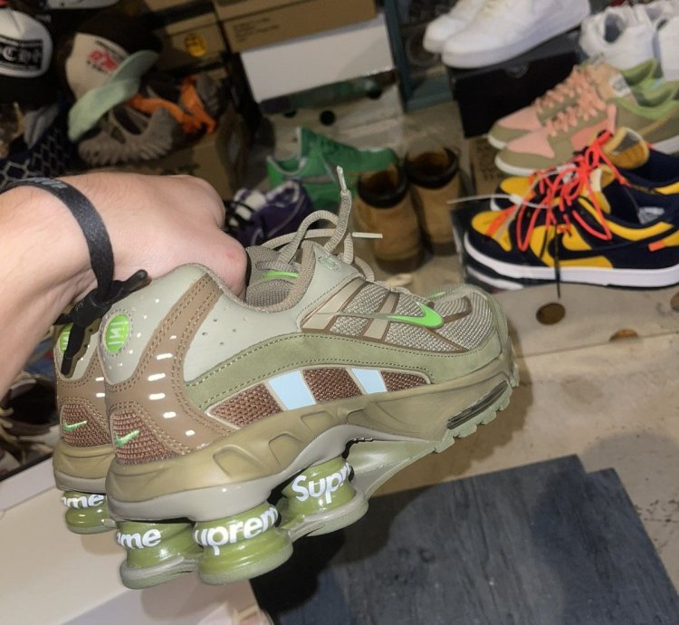 Supreme Nike Shox Olive