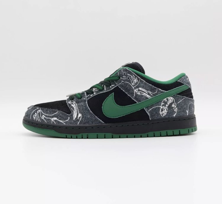 There Skateboards Nike Sb Dunk Low Pro Anthracite And Gorge Hf7743-001