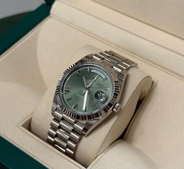 Rolex Day-date 40 olive