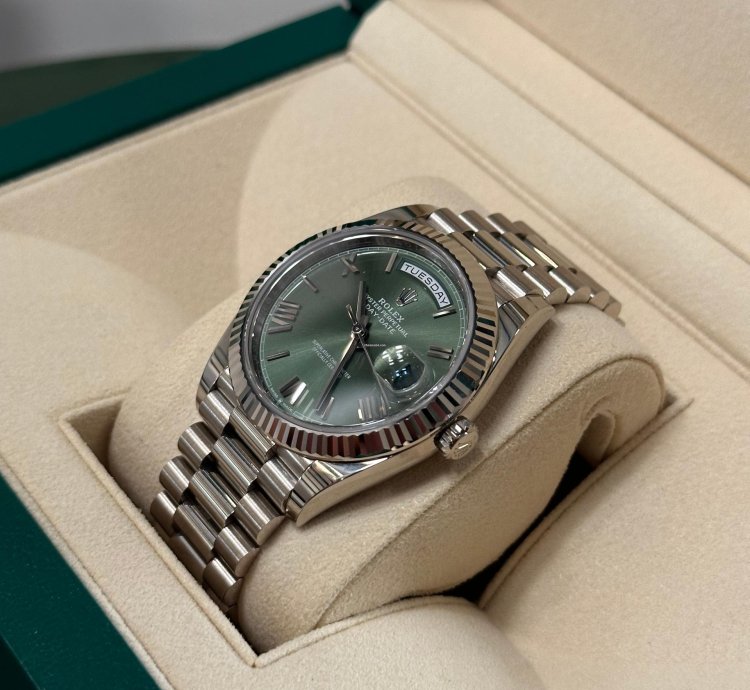 Rolex Day-date 40 olive