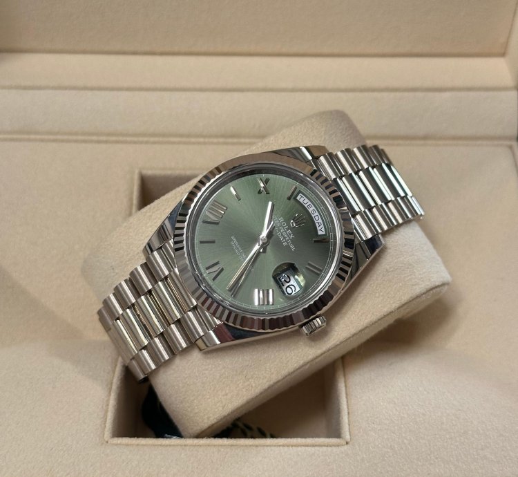 Rolex Day-date 40 olive