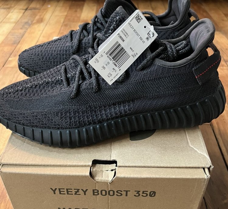 Adidas Yeezy Boost 350 V2 Black non Reflective