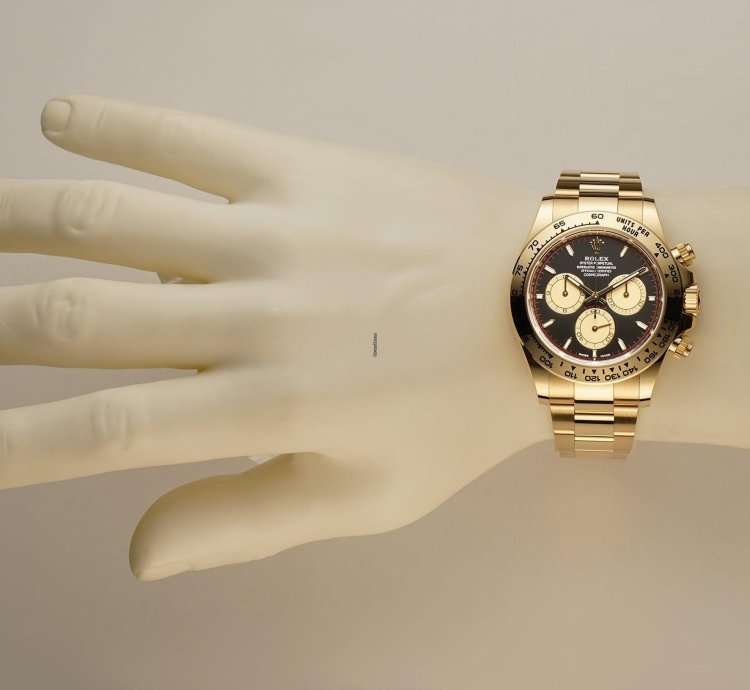 Rolex Daytona 40mm 18k Yellow Gold Paul Newman Dial On Bracelet New Caliber 4131