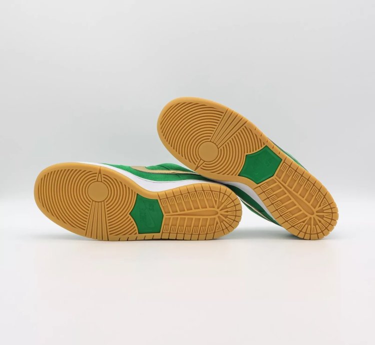 Nike Sb Dunk Low Pro St Patricks Day Shamrock Lucky Green Bq6817-303