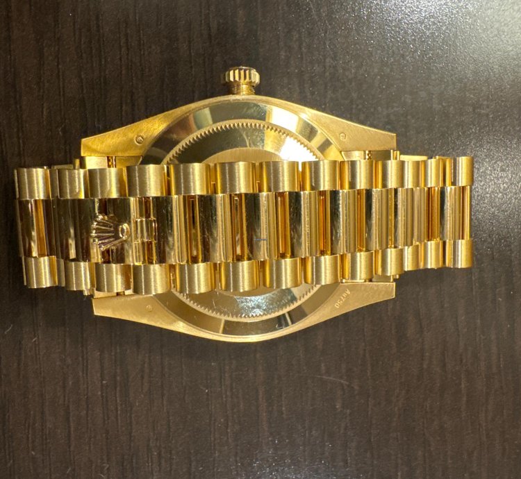 Rolex Day-date 40 2021 Rolex Day Date Yellow Gold President 40mm Unworn Box Pa