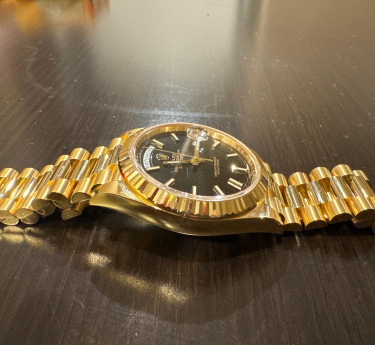 Rolex Day-date 40 2021 Rolex Day Date Yellow Gold President 40mm Unworn Box Pa