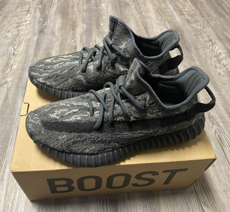 Adidas Yeezy Boost 350 V2 Mx Dark Salt