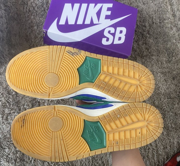 Sb Dunk Low Malachite Hyper Royal
