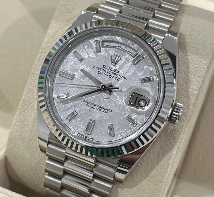 Rolex Day-date 40 2021 White Gold Day-date 40 Factory Meteorite Baguette Diamond Dial Box Papers 228239
