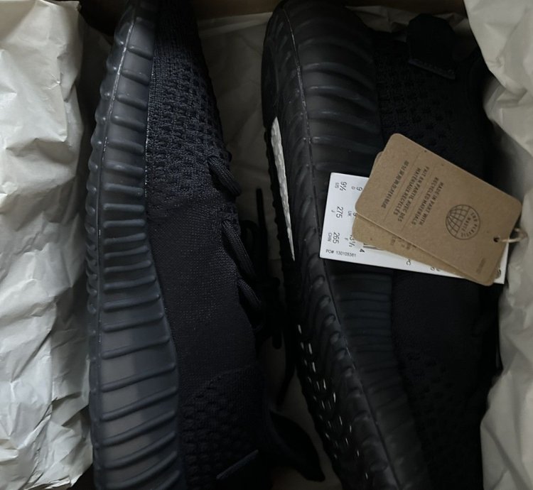 Adidas Yeezy Boost 350 V2 Non- Reflective