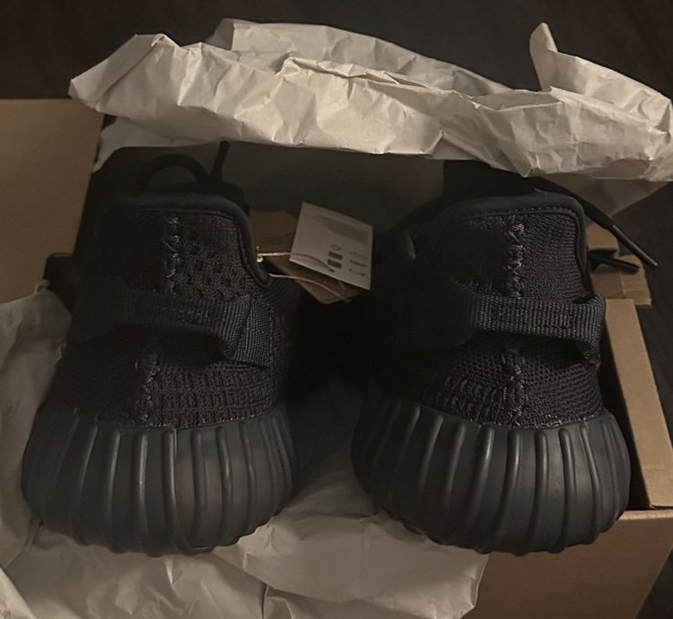 Adidas Yeezy Boost 350 V2 Non- Reflective