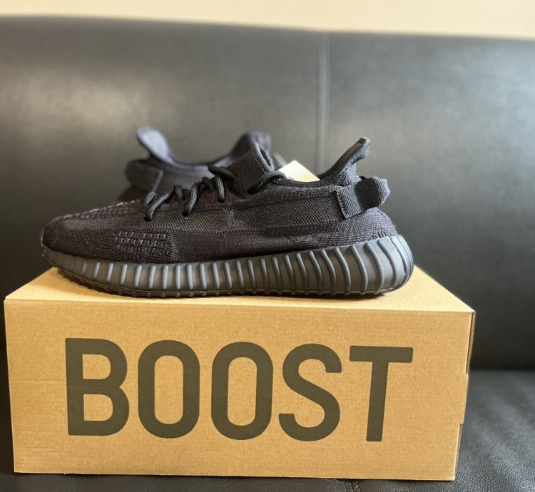 Adidas Yeezy Boost 350 V2 Onyx