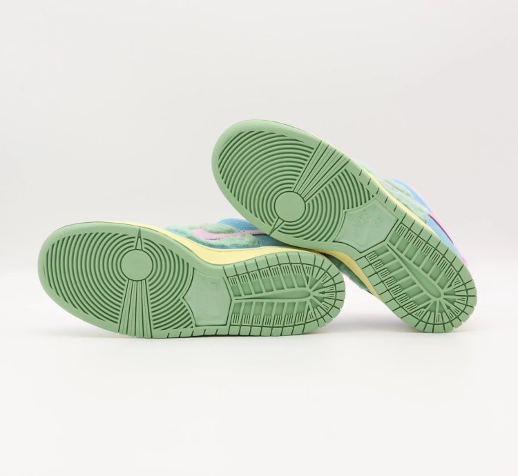 Fn6040-400 Verdy Nike Sb Dunk Low Pro Visty Blue Gaze And Enamel Green