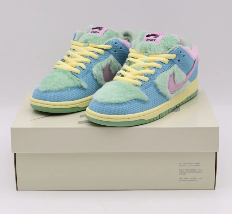 Fn6040-400 Verdy Nike Sb Dunk Low Pro Visty Blue Gaze And Enamel Green