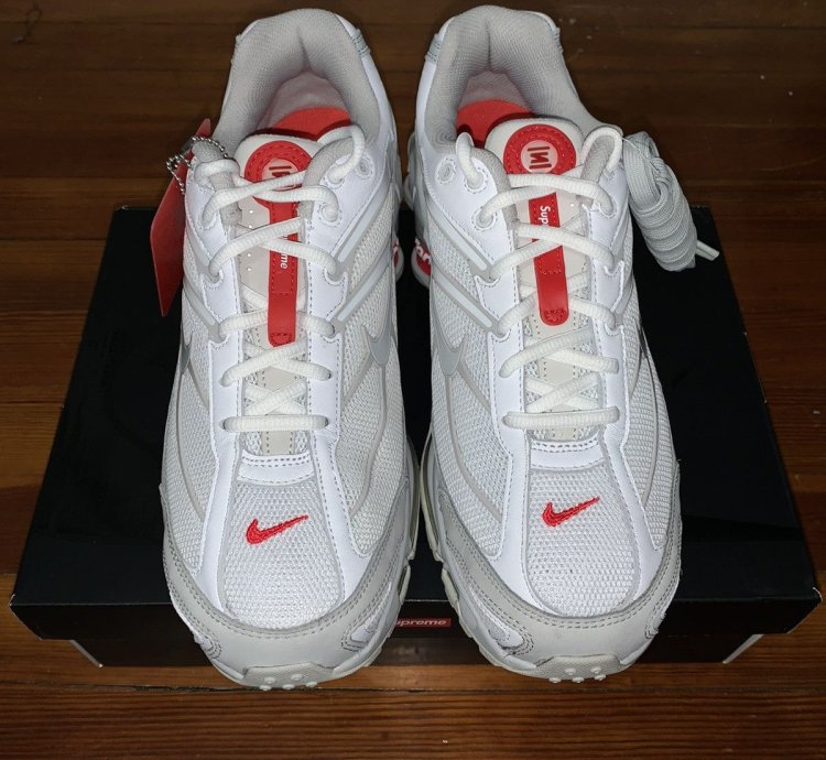 Supreme Nike Shox Ride 2 White Size 10
