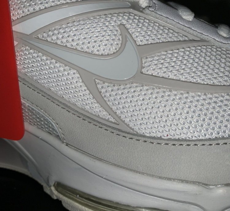 Supreme Nike Shox Ride 2 White Size 10