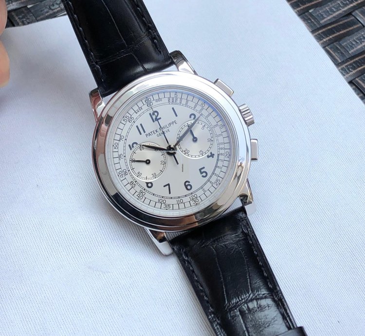 Patek Philippe Chronograph Extracts From The Archives