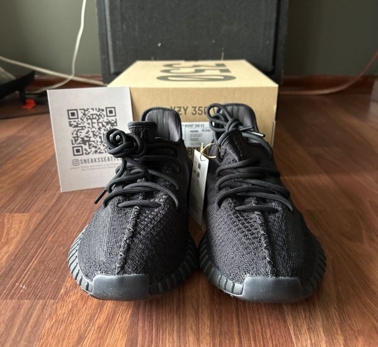 Adidas Yeezy Boost 350 V2 Onyx Size 12 5m Hq4540