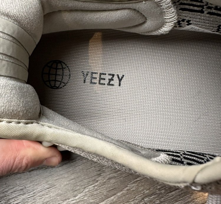 Adidas Yeezy Boost 350 V2 Slate