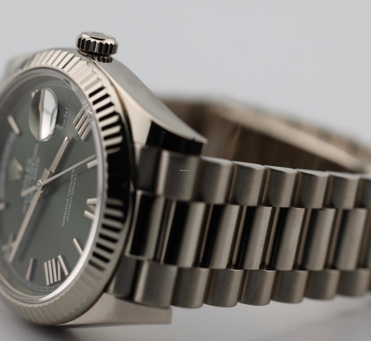 Rolex Day-date 40 2023 Day Date 40 White Gold Olive 228239