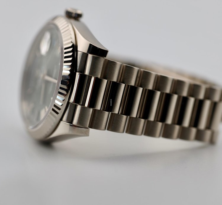Rolex Day-date 40 2023 Day Date 40 White Gold Olive 228239