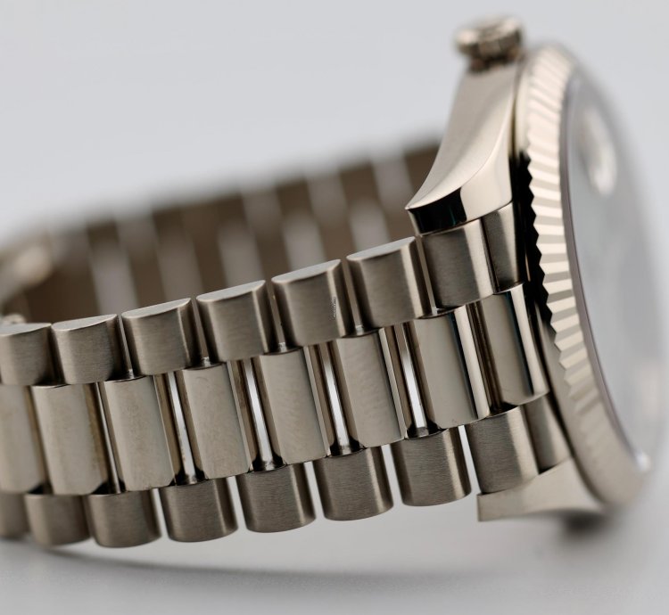 Rolex Day-date 40 2023 Day Date 40 White Gold Olive 228239