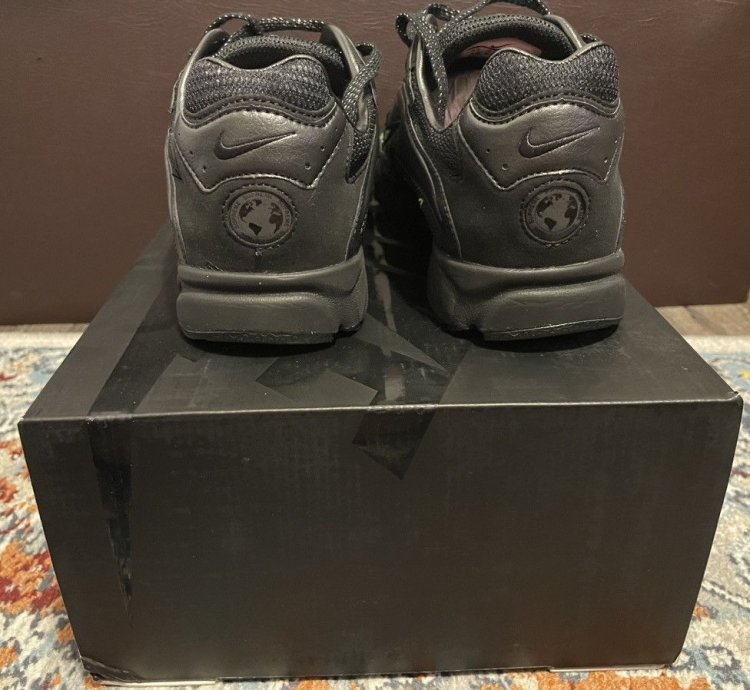 Supreme Nike Zoom Streak Spectrum Plus Size 9 5