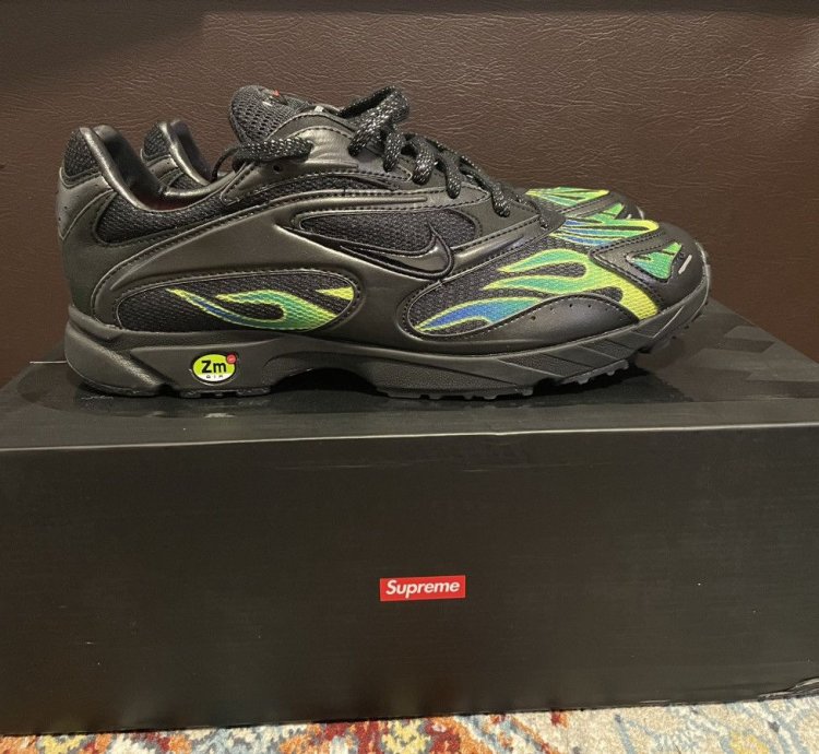 Supreme Nike Zoom Streak Spectrum Plus Size 9 5