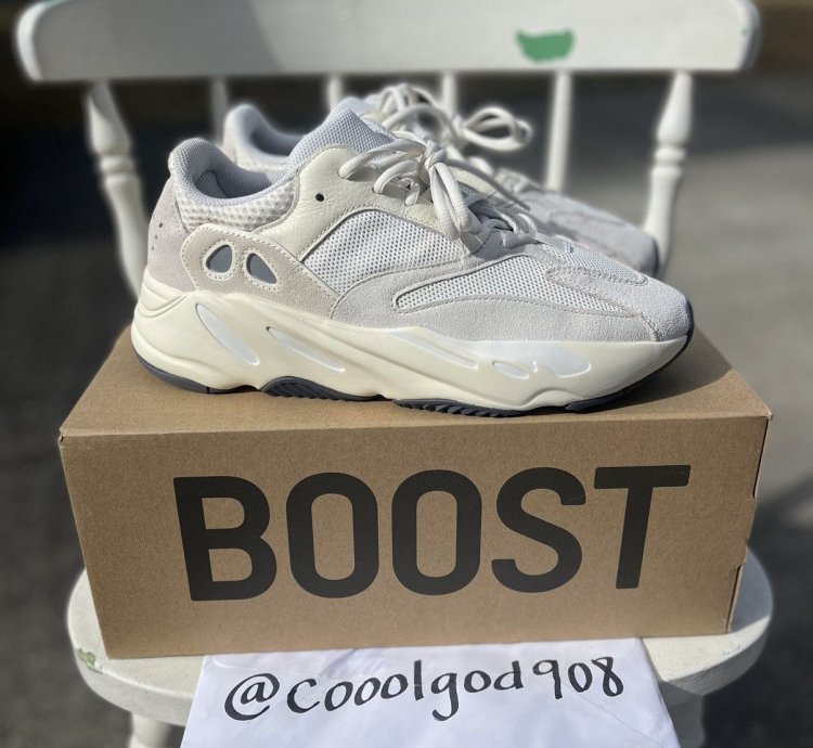 Adidas Yeezy Boost 700 Analog 2019
