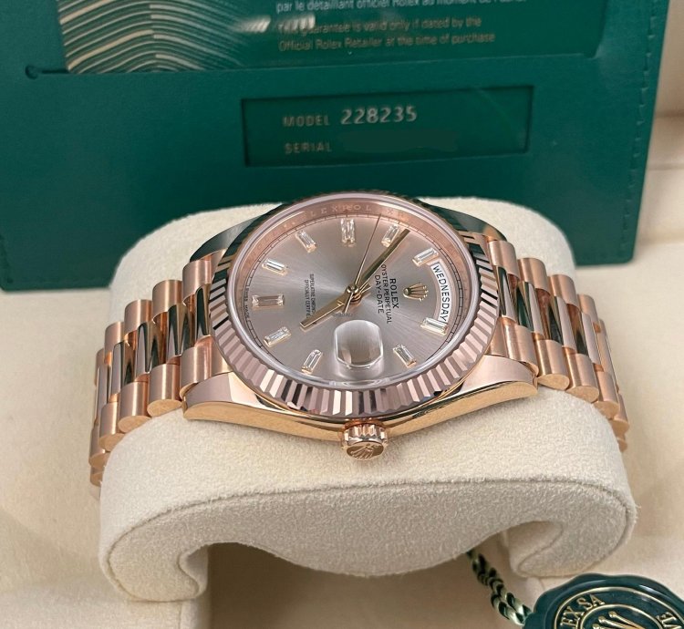 Rolex Day-date 40 2023 Day-date 40mm Factory Diamond Dial 18k Rose Gold Unworn In Stock