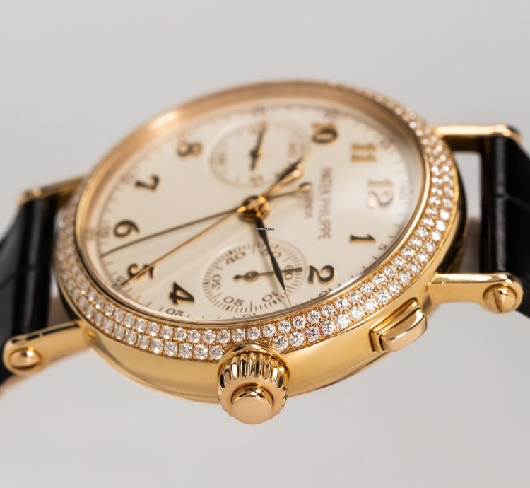 Patek Philippe Chronograph Ladies Split Second Chronograph Ref 7059- 18k Rose Ivory Dial Box Papers Bj-2012 Germany