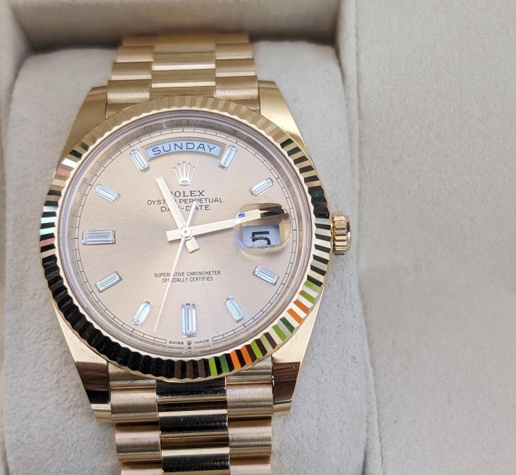 Rolex Day-date 40 2023 Full Set Box Papers And Both Tags