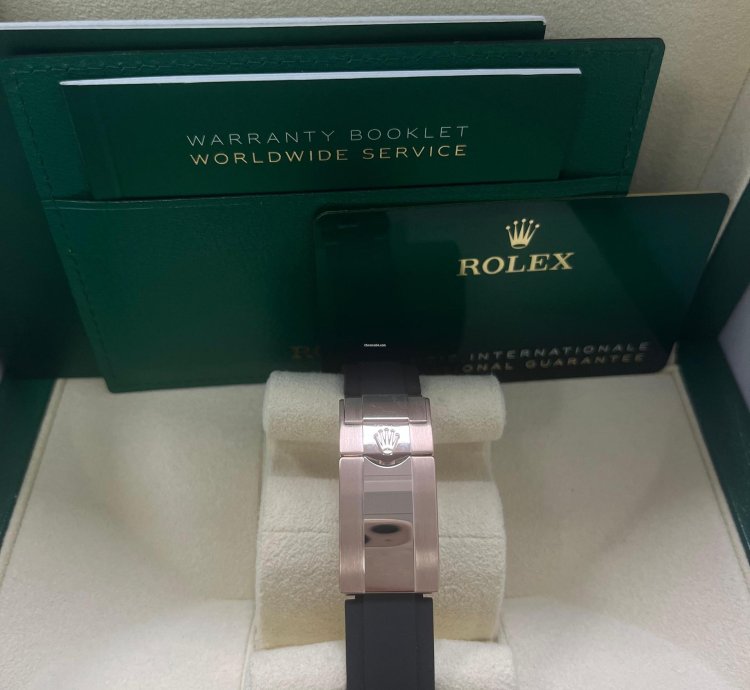 Rolex Daytona 40mm Rose Gold Chocolate Index Dial Oyster Flex 116515ln