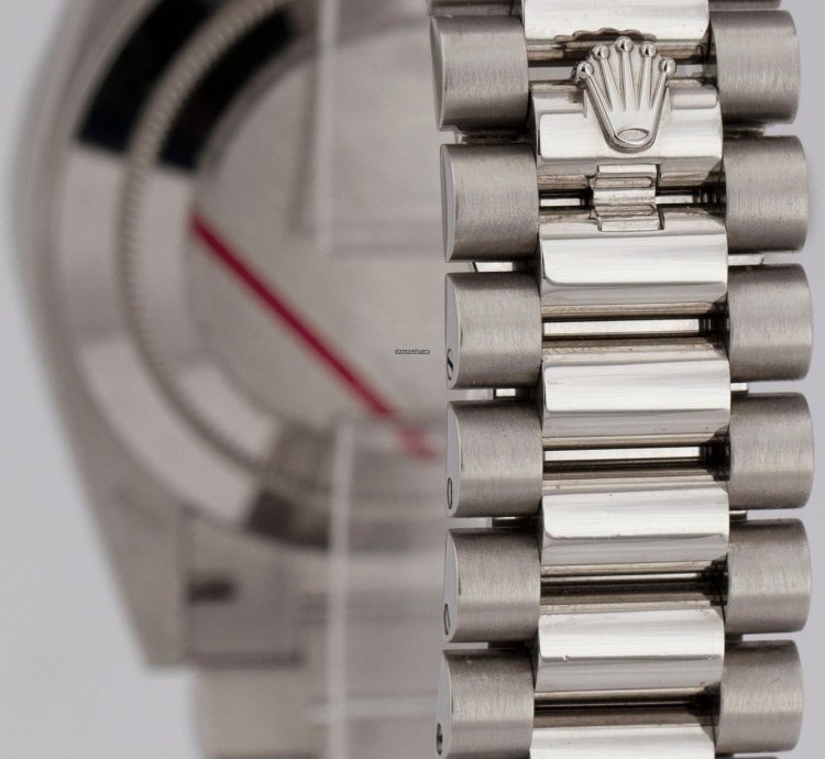 Rolex Day-date 40 2023 New Papers Rolex Day-date 40mm Factory Meteorite Baguette Gold 228239 Box