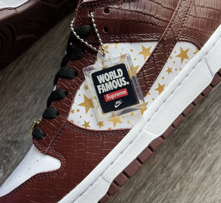 Supreme Sb Dunk Low Barkroot Brown - Us 10