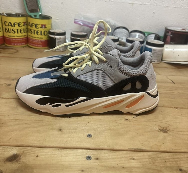 Adidas Yeezy Boost 700 V3 Wave Runner