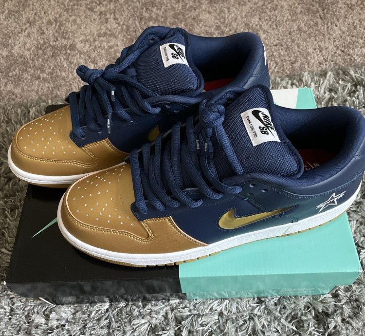 Supreme Sb Dunk Low Gold Navy Size 10 5