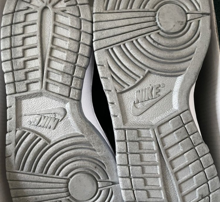 Supreme Sb Dunk Low Metallic Silver Jewel 8
