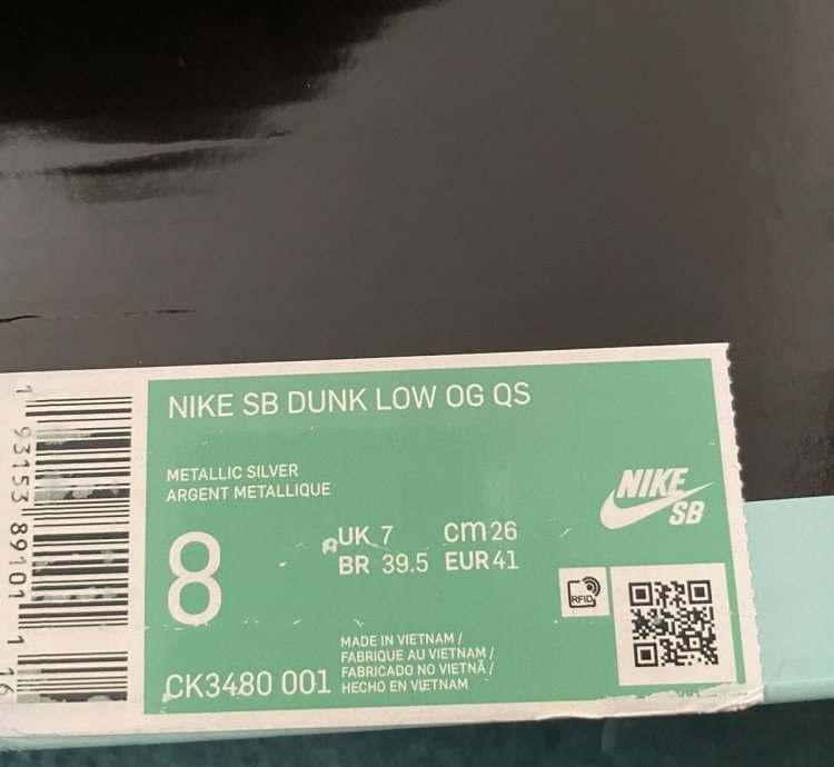 Supreme Sb Dunk Low Metallic Silver Jewel 8