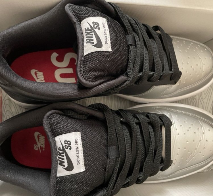 Supreme Sb Dunk Low Metallic Silver Jewel 8