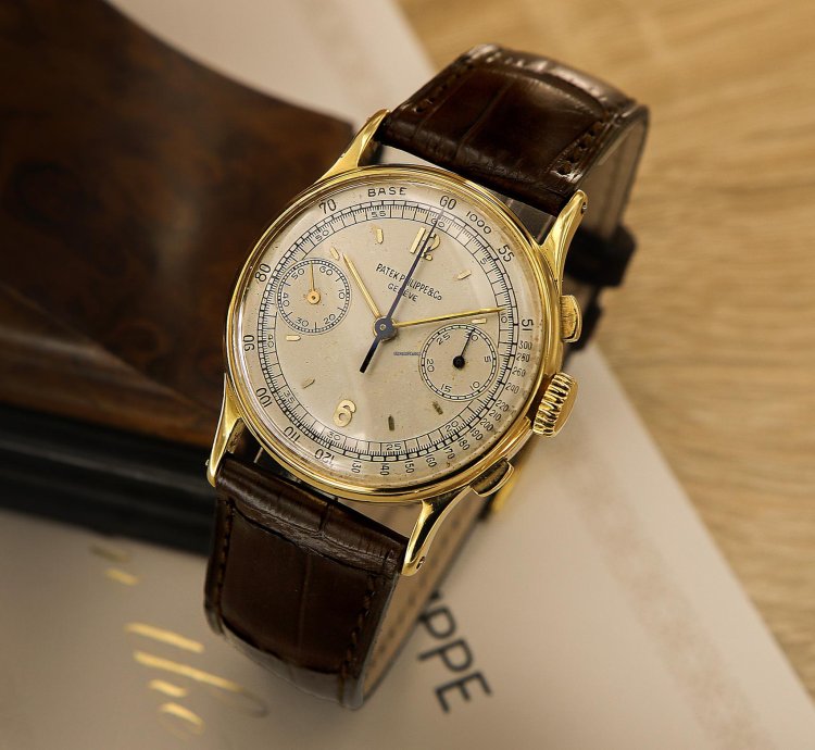 Patek Philippe Chronograph Rare Vintage Chronograph Ref 130 18kt Yellow Gold From 1947