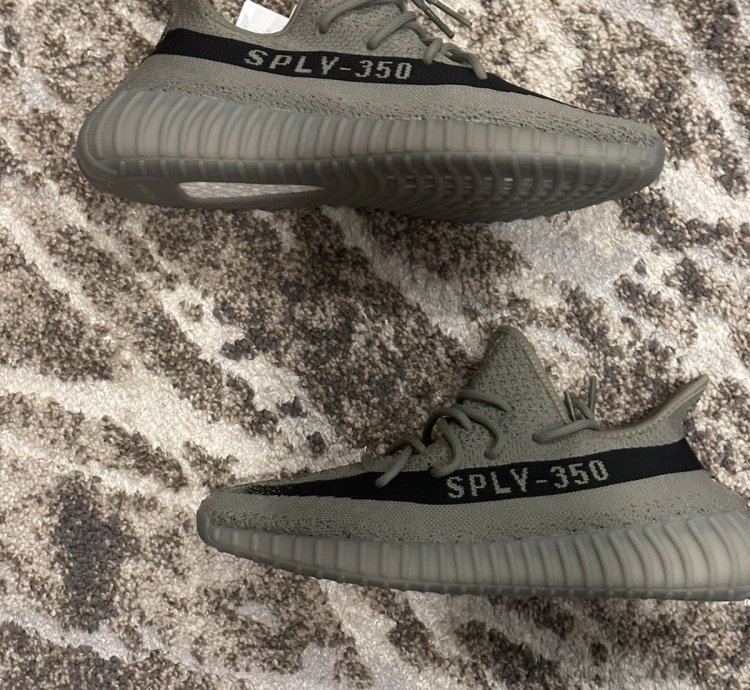 Adidas Yeezy Boost V2 Granite